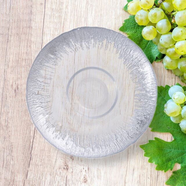 (🍽)
ガラス食器は、クリアで癖のない感じがお洒落に感じますよね😸
ですが、柄や色によっては存在感のあるモノもあるので、
ガラス製品は魅力たっぷりです🫶🏻
・
ガラス食器だけではなく、和陶や洋陶なども取り扱い
ございますので、お気軽にお問い合わせください🌟
・
・
#石川県 #加賀市 #和洋食器  #ガラスメラミン食器  #漆器 
#コンテナ類 #木製品  #竹製品  #洗剤類  #テイクアウト容器  #料理演出用品  #消耗品  #ファニチャー  #テーブルウェア  #厨房機器 #調理器具  #衛生用品  #清掃用品  #包装資材類  #調理備品 #製菓用品  #ベーカリー用品  #白衣  #ユニフォーム  #プレート